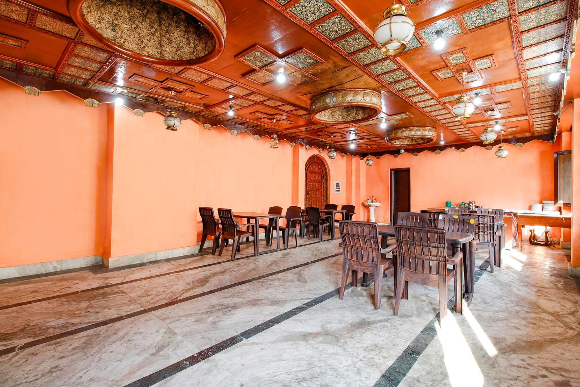 Fabhotel Kashmir Hilltown Durgjan 外观 照片