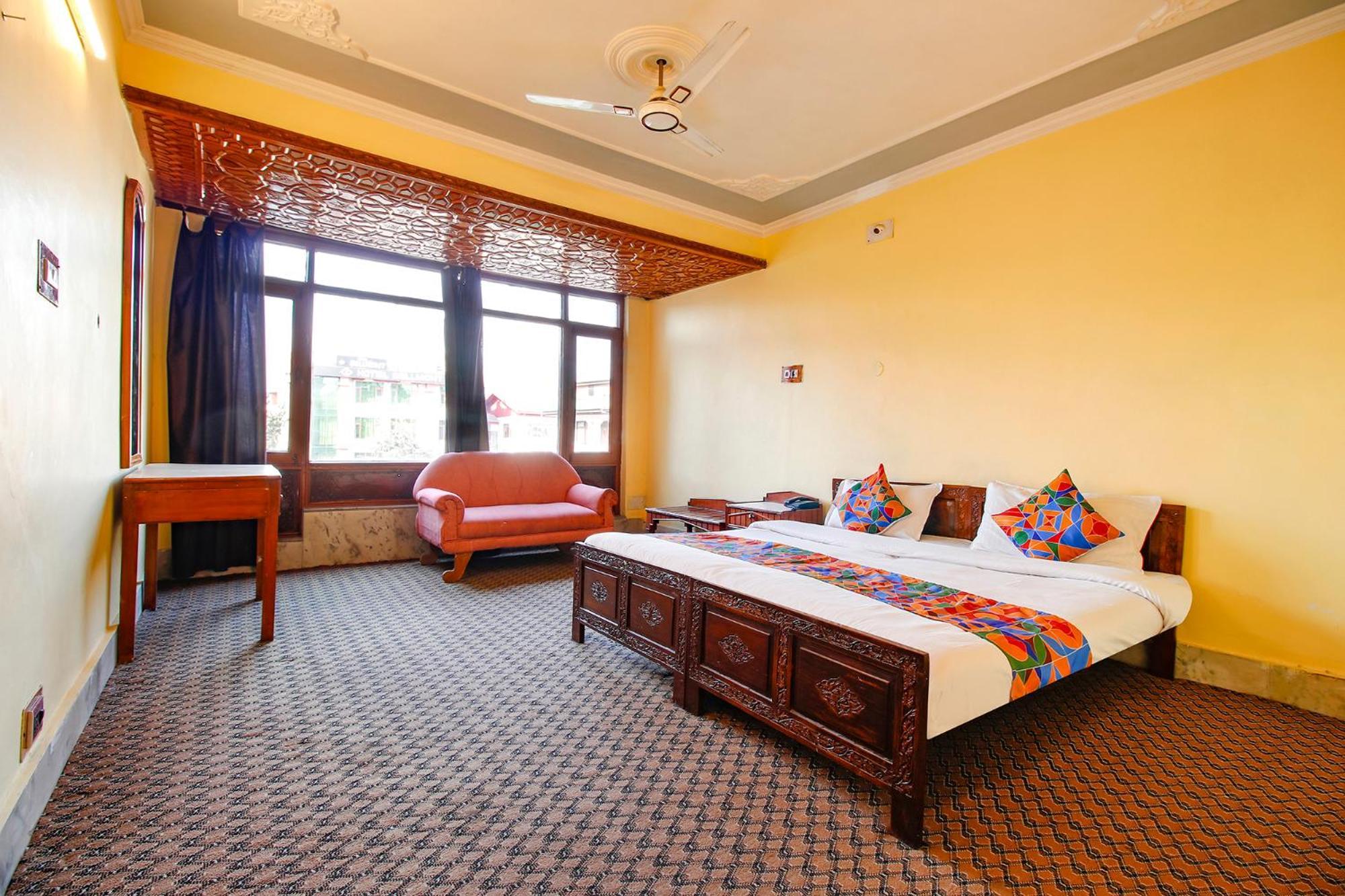 Fabhotel Kashmir Hilltown Durgjan 外观 照片